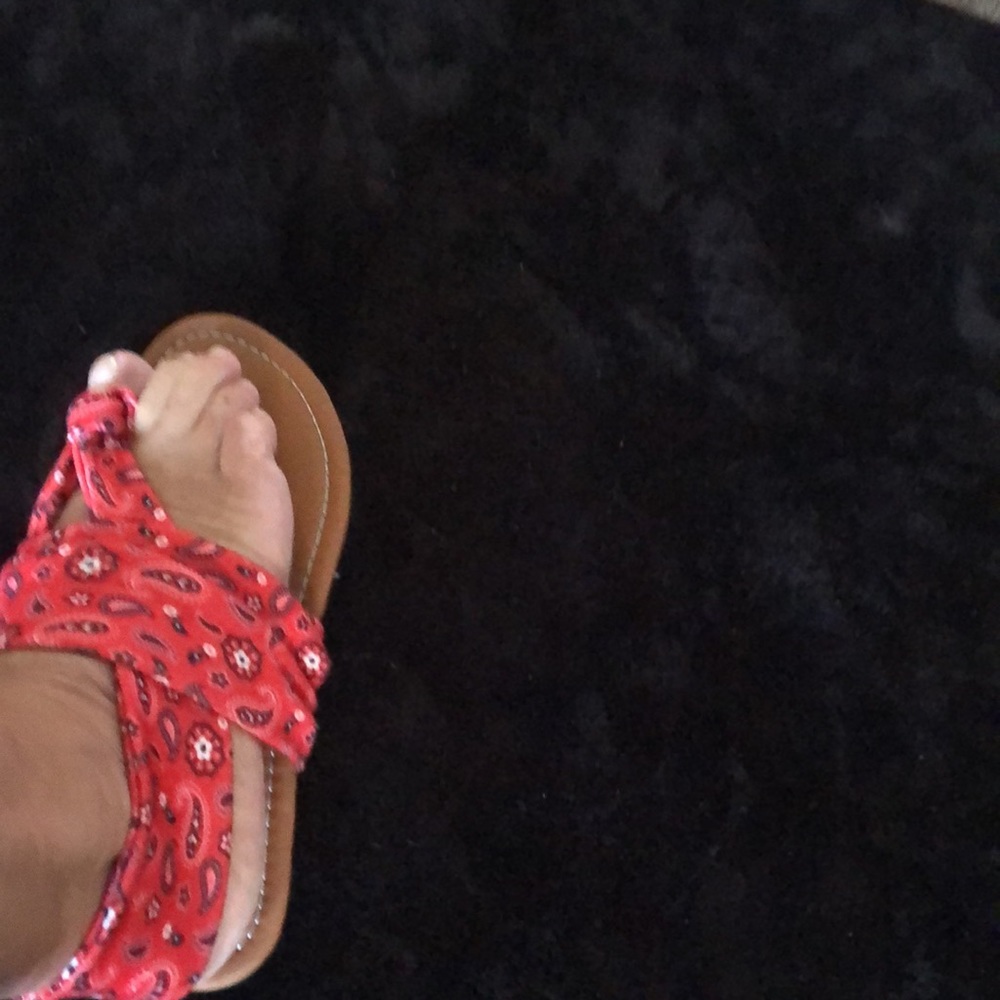 Sandles - Picture 4 of 5